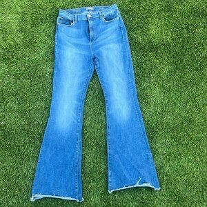 DL1961 women’s flare jeans. The Rachel flare in size 31